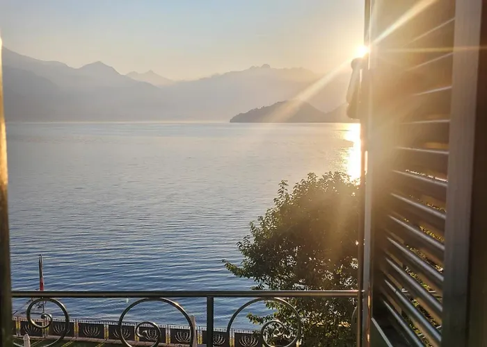 Nido Riva Cigno Apartment *